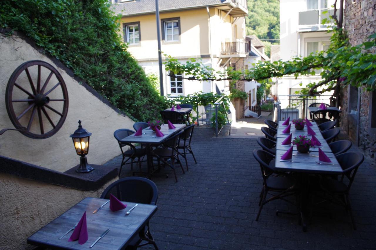 Gasthof Gast Und Weinhof Beim Schneemann Valwig